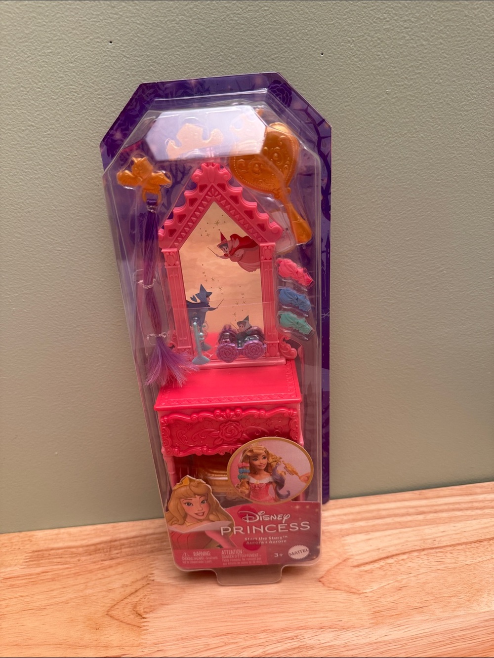 Disney Pink and Purple Princess Vanity Play Set princess Aurora